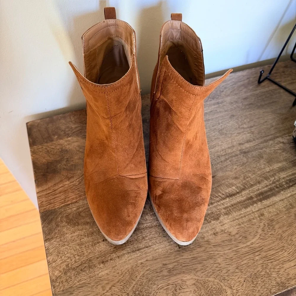 Boho Western Slouch Ankle Boots Cognac Faux Suede Festival Cowgirl Size 8.5 Boho
